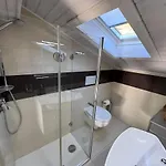 Bellavista Apt-garden & Lakeview Апартаменты